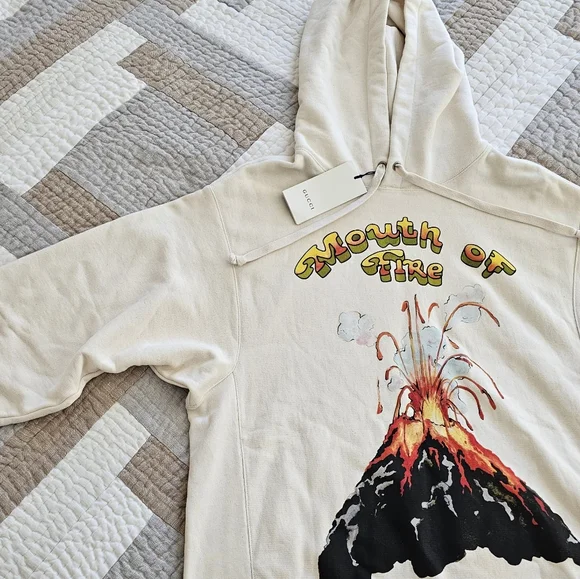 NWT Authentic Gucci Volcano Cotton hoodie in cream color